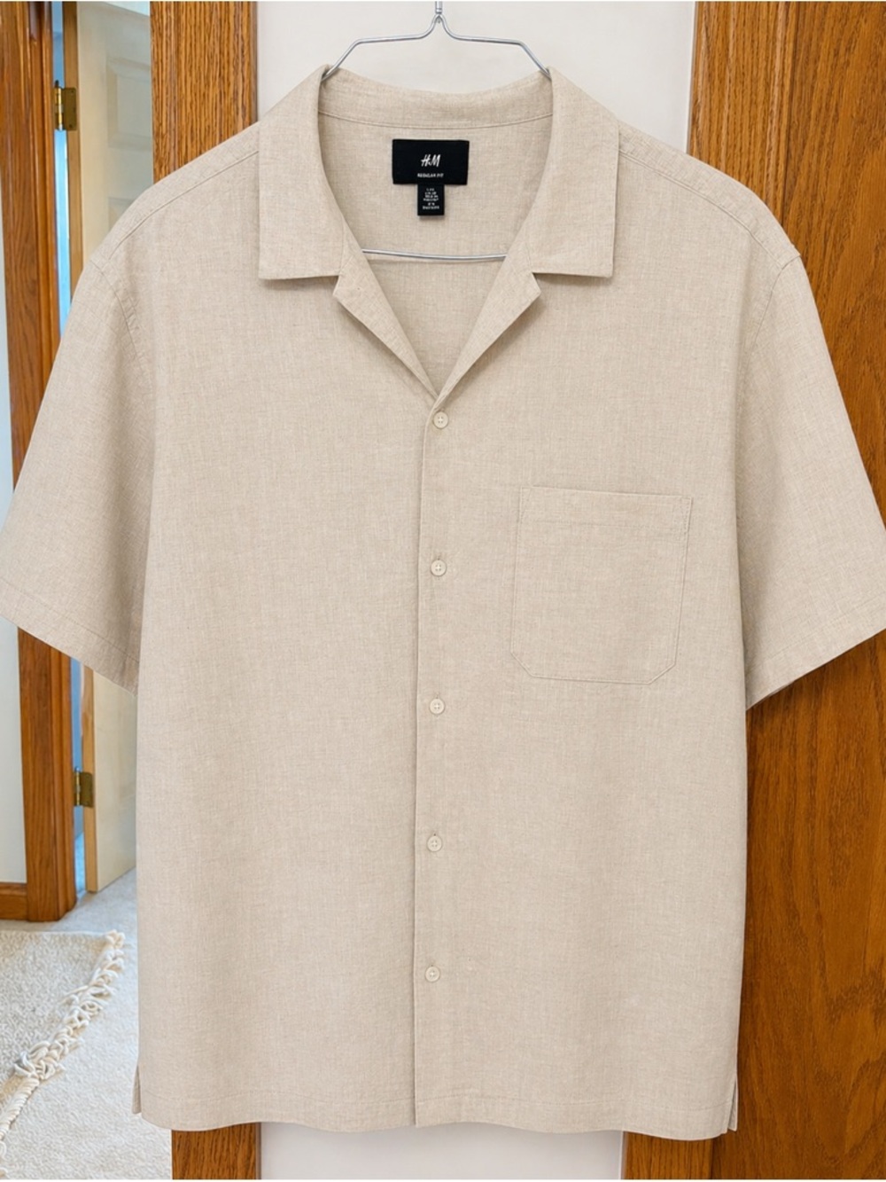 H&M Beige Short Sleeve Button-Down Camp Collar Shirt